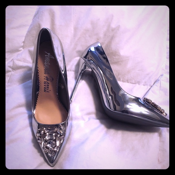 New heels! 5.5 - Picture 1 of 1